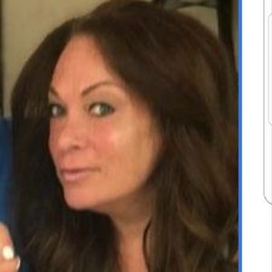 Meet your Posher, Liz